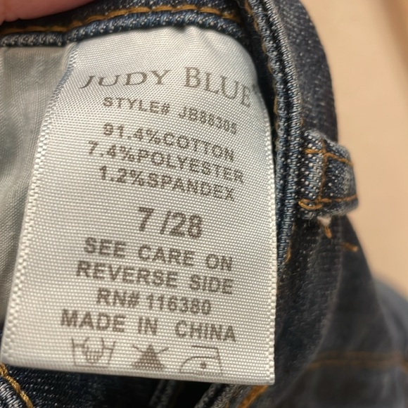 Women’s Judy Blue Jeans, Size 7/28 - Picture 5 of 11